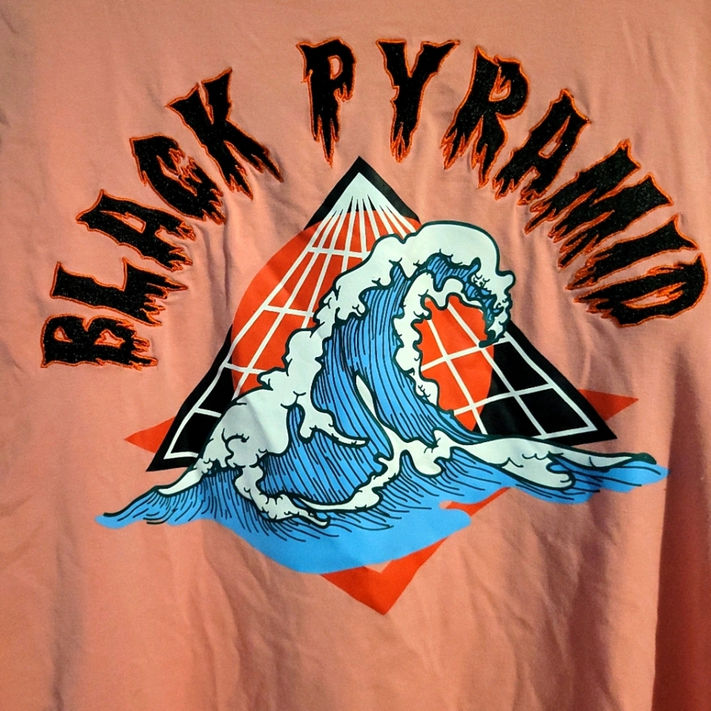 Black Pyramid wave crashing shirt